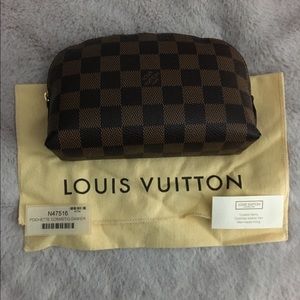 Louis Vuitton Damier Cosmetic Pouch